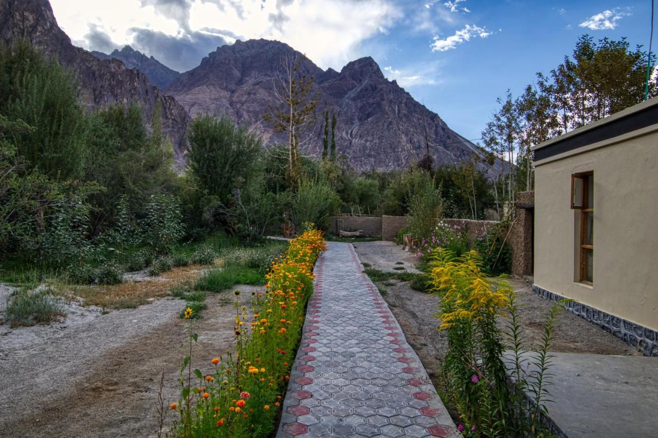 Chalet Seabuckthorn - Hunder Hundar Exterior photo
